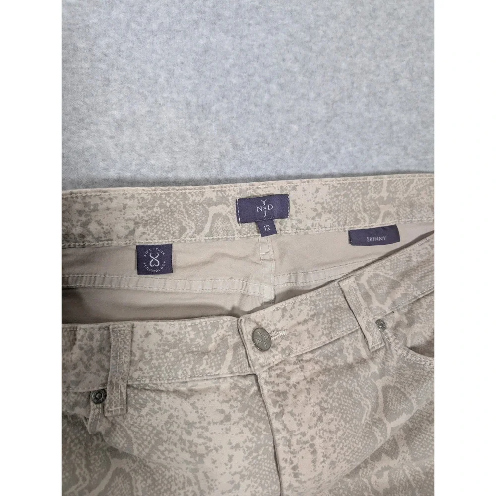 NYDJ Pants Womens 12 Beige Snakeskin Print Skinny Lift Tuck Stretch Made in USA - Picture 3 of 12